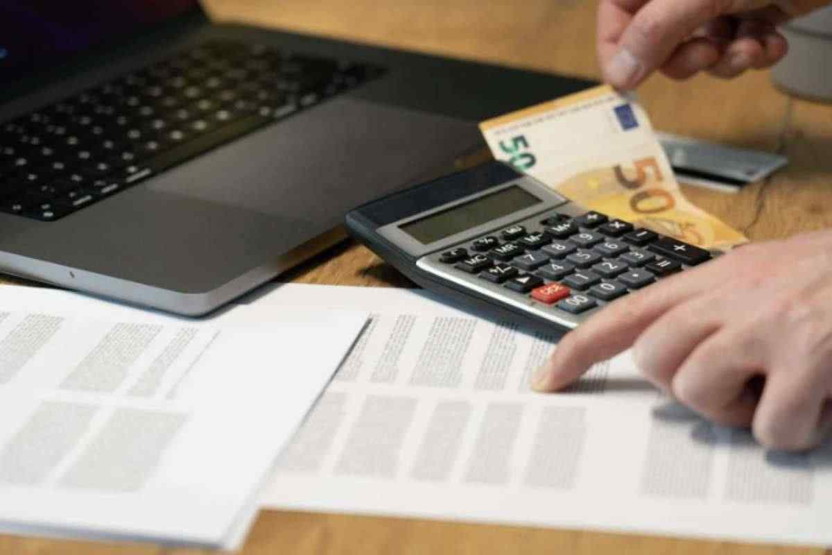 Il pignoramento del TFR, pur essendo un meccanismo previsto dalla legge, può avere conseguenze significative sulla vita economica