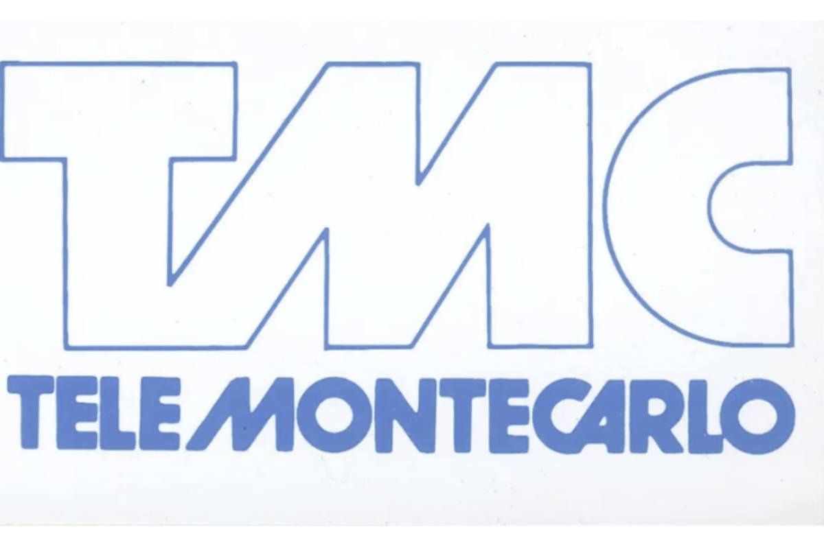 Il rilancio di Telemontecarlo, avvenuto nel 2026, si presenta con una veste completamente rinnovata. Non più un’emittente legata al Principato di Monaco