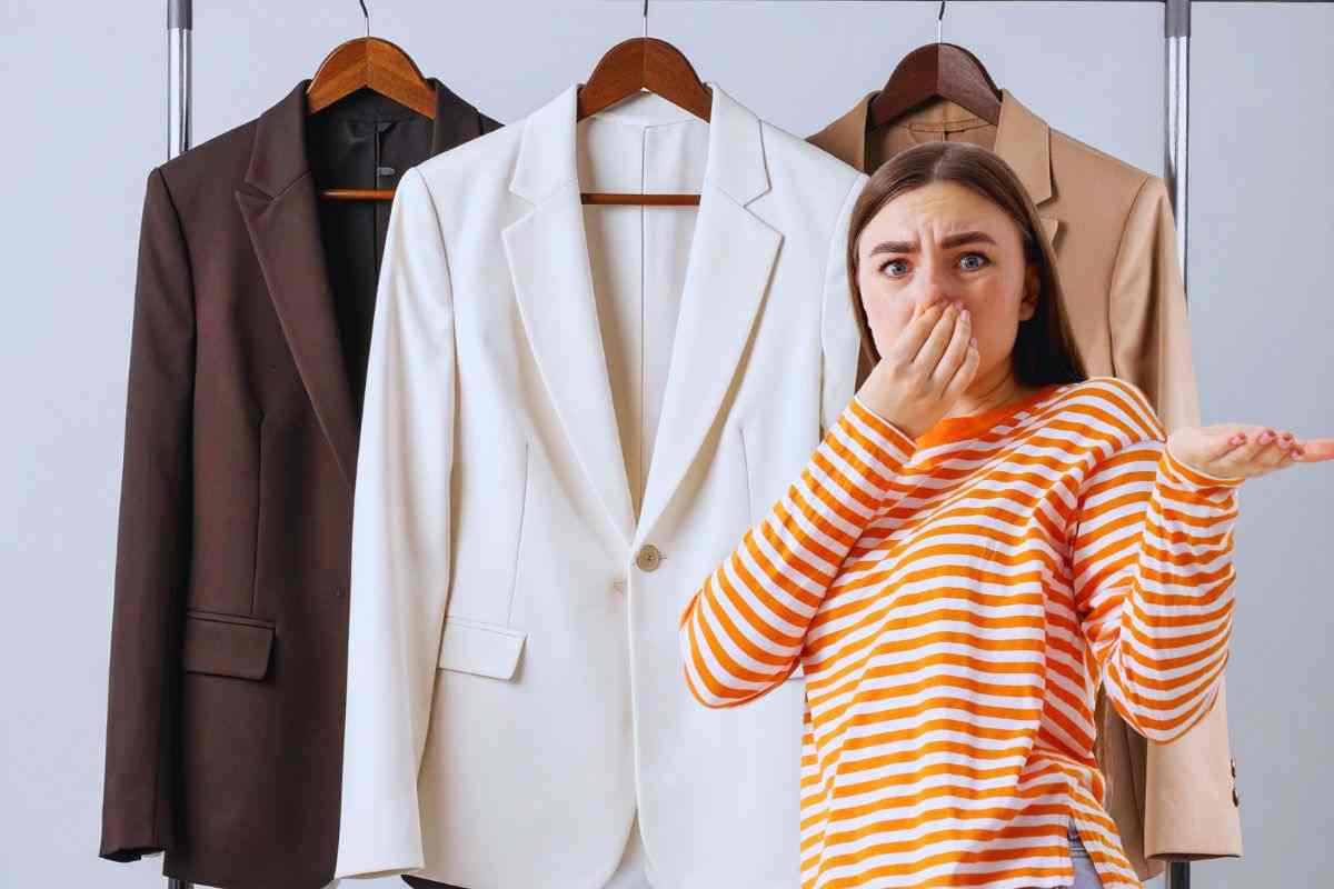 via la puzza dalle giacche